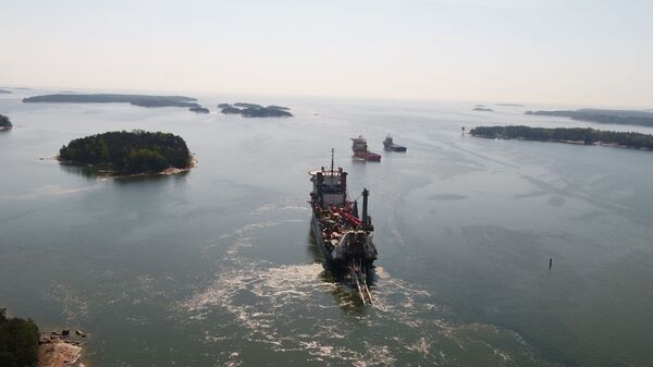 Allseas pipe-lying vessel, lays Balticconnector pipeline in Gulf of Finland - Sputnik Srbija