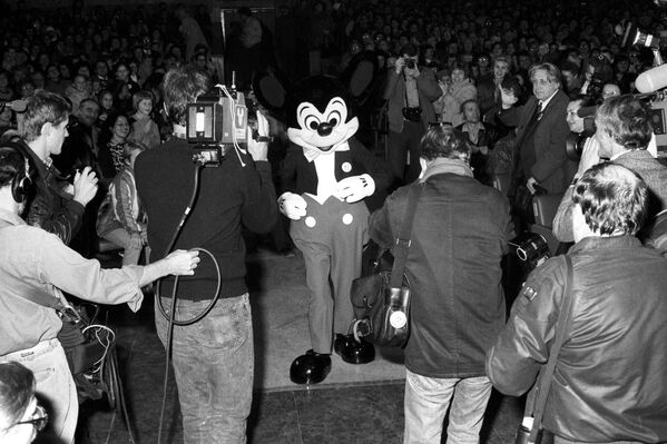 Otvaranje filmskog festivala Volt Dizni u bioskopu „Rusija“. - Sputnik Srbija