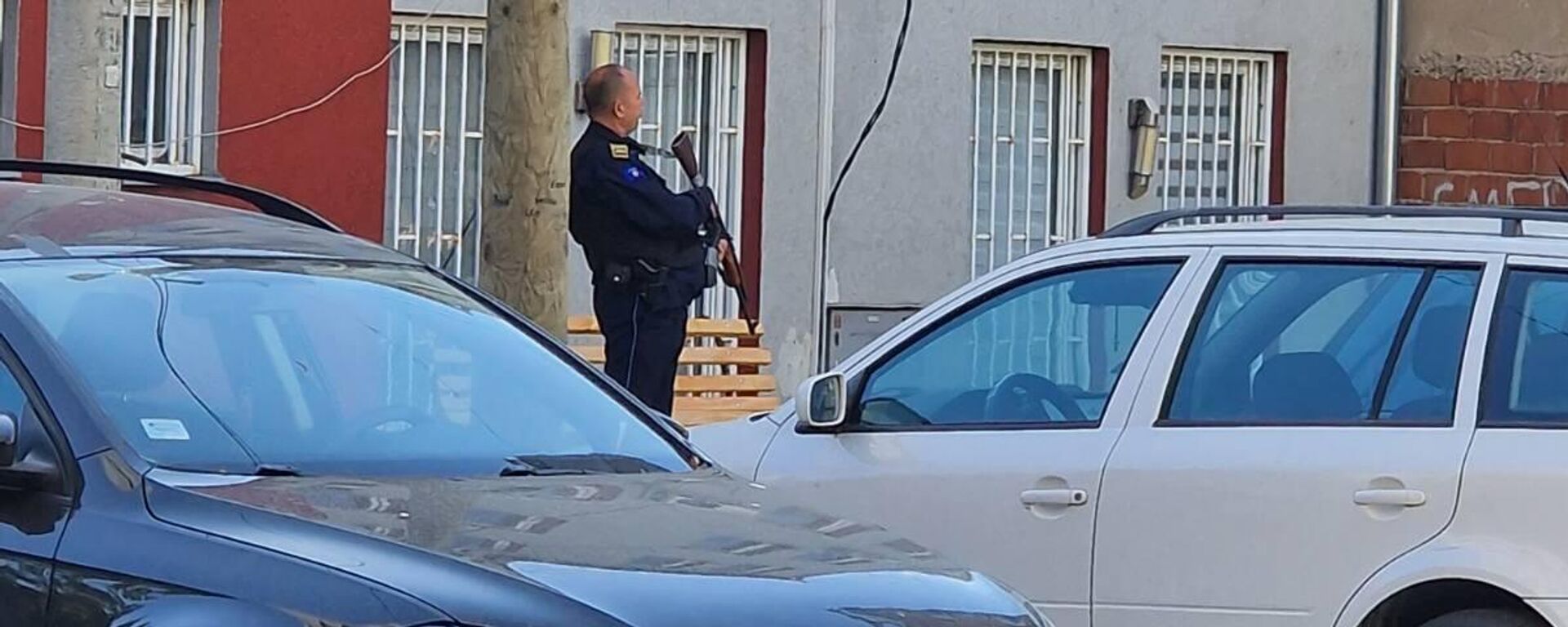 Pretres specijalaca tzv. kosovske policije u Kosovskoj Mitrovici - Sputnik Srbija, 1920, 02.12.2024