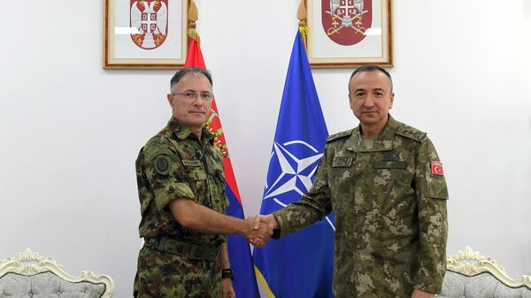 Генерал Милан Мојсиловић и генерал Озкан Улуташ - Sputnik Србија