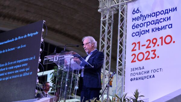 Šezdeset šesti Međunarodni beogradski sajam knjiga svečano je otvorio pisac i izdavač Vladislav Bajac  - Sputnik Srbija