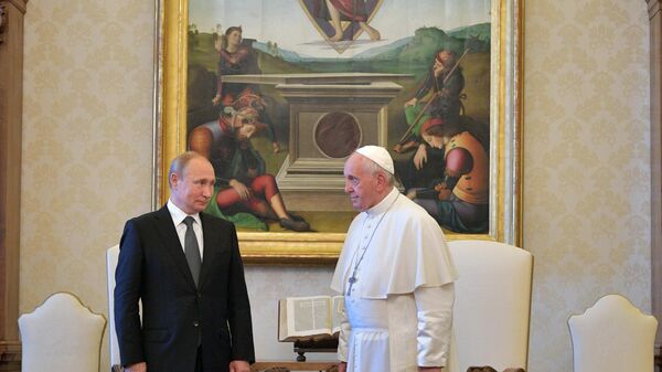 Председник Русије Владимир Путин и папа Фрања у Ватикану - Sputnik Србија