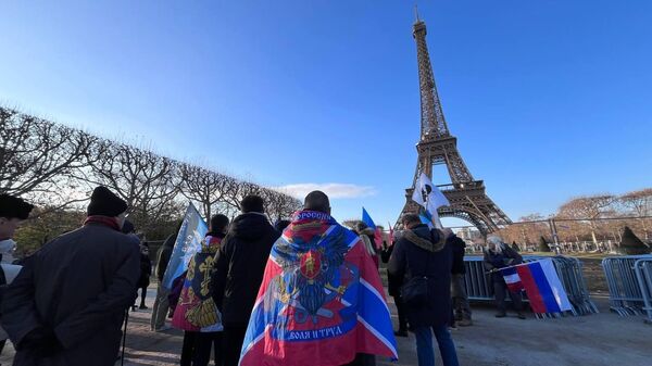 Protest u Parizu u znak podrške Donbasu - Sputnik Srbija