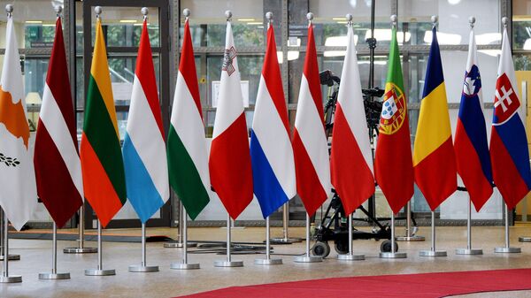 Zastave zemalja učesnica samita EU u Briselu - Sputnik Srbija