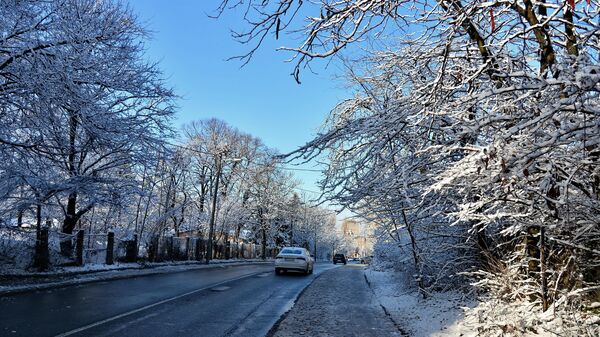 Oprez zbog zimskih uslova vožnje u planinskim područjima zapadne Srbije, koristiti glavne pravce