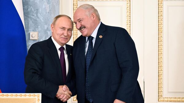 Predsednici Rusije i Belorusije Vladimir Putin i Aleksandar Lukašenko - Sputnik Srbija