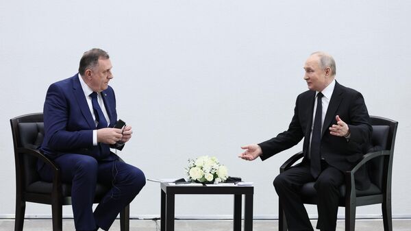 Vladimir Putin i Milorad Dodik - Sputnik Srbija