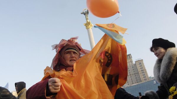 Aktivistkinja u centru Kijeva - Sputnik Srbija