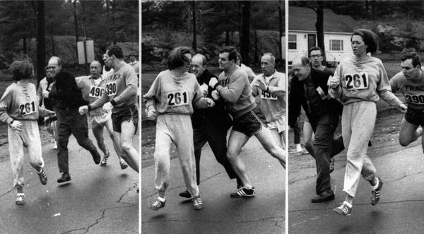 Ketrin Švicer- Sa 20 godina izašla je na startnu liniju 1967. godine i postala prva žena koja je istrčala Bostonski maraton, uprkos pokušajima organizatora da je ometaju na stazi. U osmoj deceniji, 2017. ponovila je svoj podvig. - Sputnik Srbija