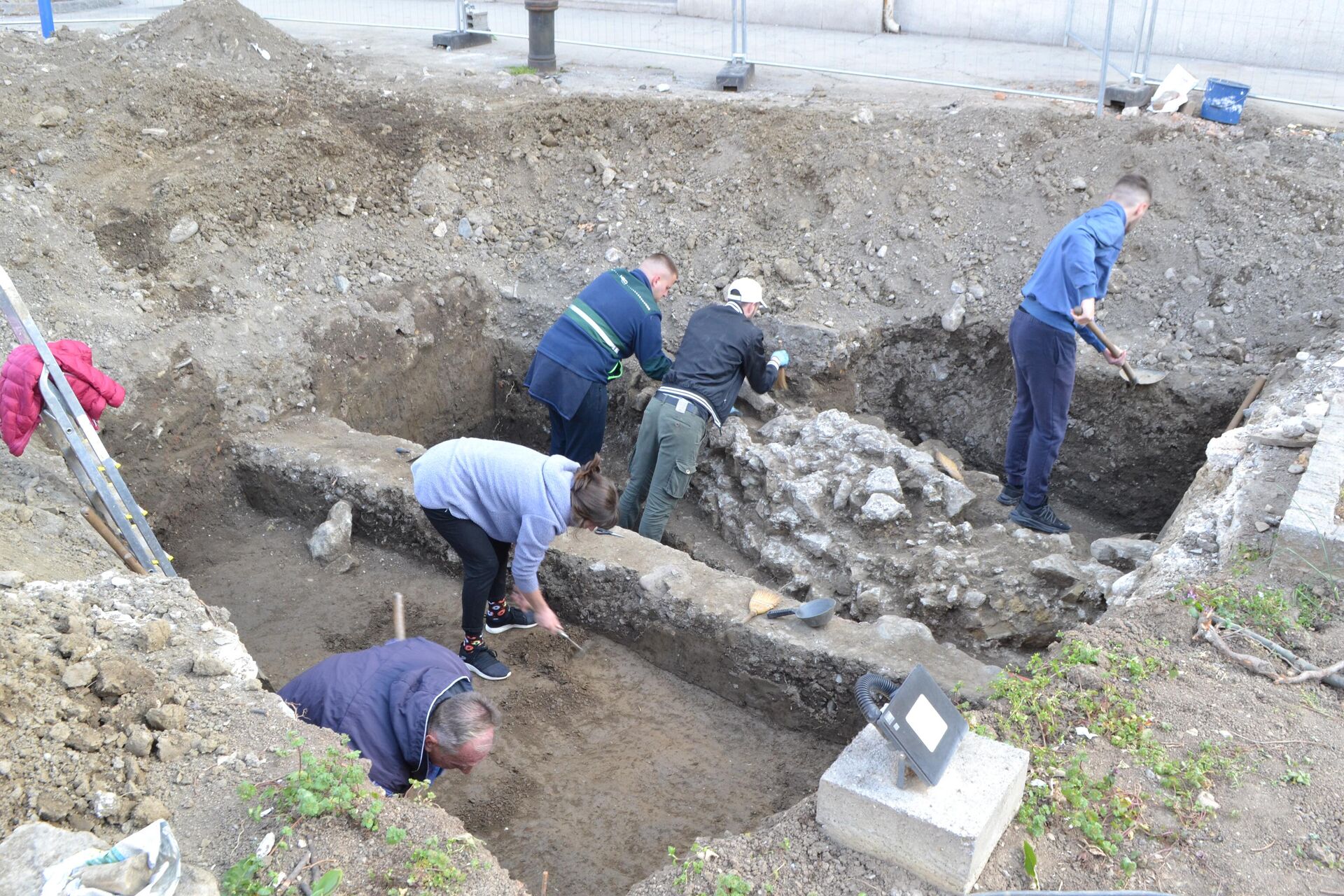Реконструкција водовода у центру града открила је бедем из римског периода - Sputnik Србија, 1920, 29.03.2024