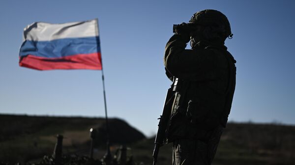 Руски војник у зони СВО - Sputnik Србија
