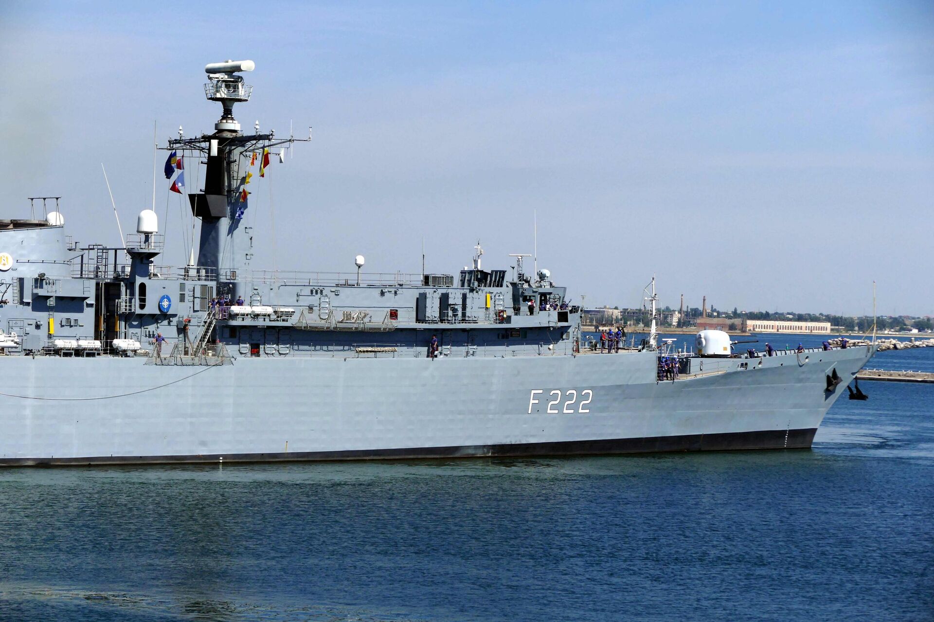 Rumunska fregata Regina Marija u Odesi Rumunska fregata Regina Marija u Odesi - Sputnik Srbija, 1920, 14.11.2025