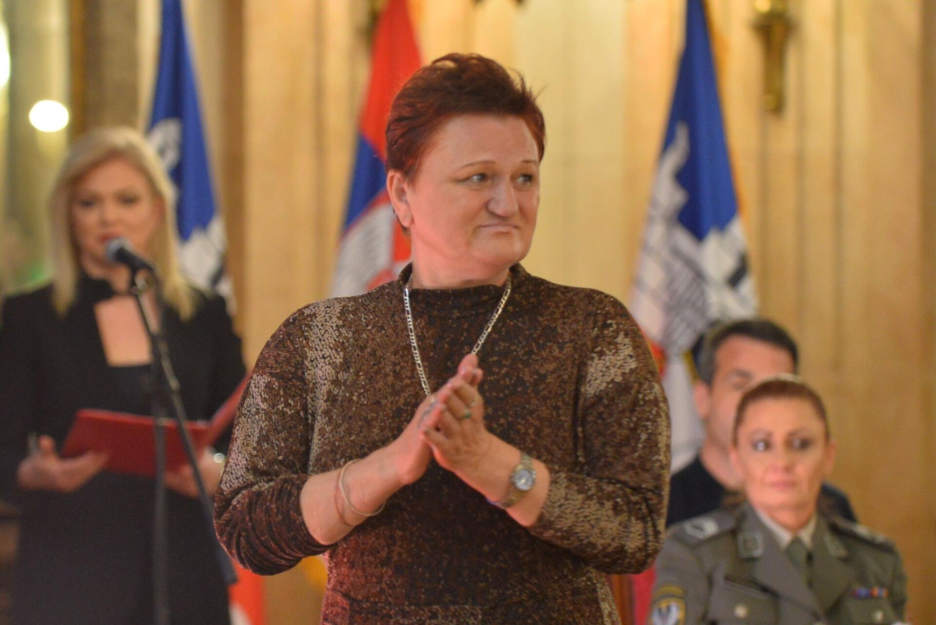  Srebrna plaketa uručena je Dragici Gašić iz Đakovice - Sputnik Srbija, 1920, 22.11.2024