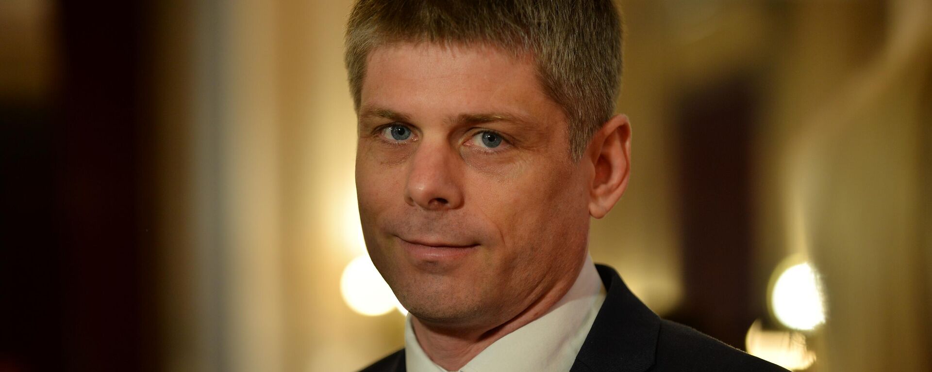 Direktor Uprave za saradnju sa dijasporom i Srbima u regionu Arno Gujon - Sputnik Srbija, 1920, 07.05.2025