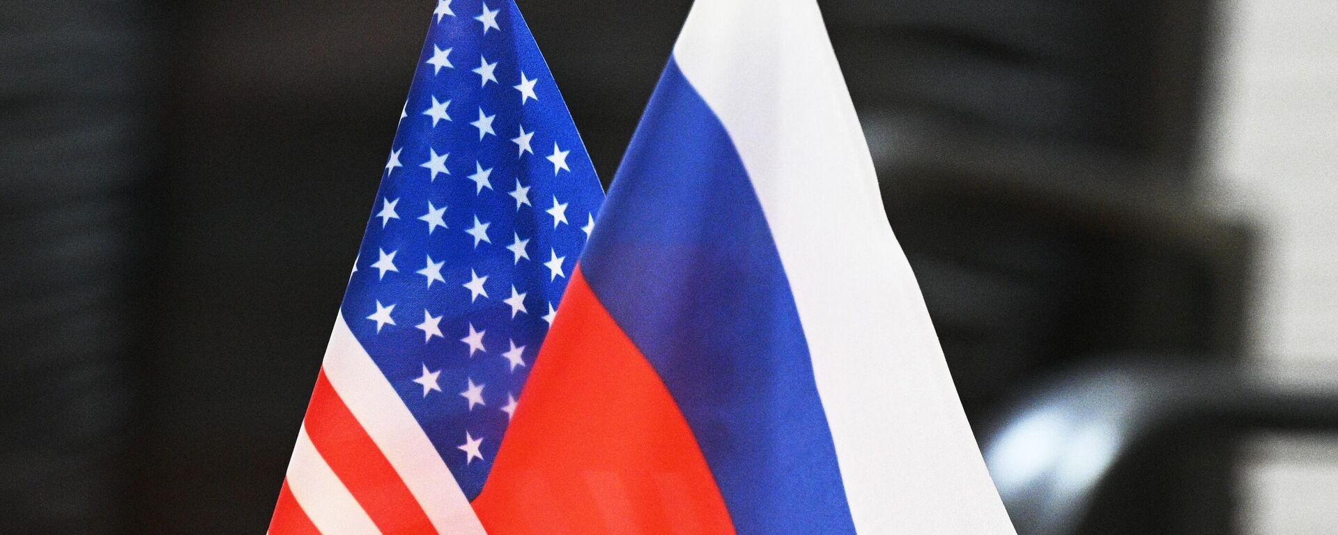 zastave Rusije i SAD - Sputnik Srbija, 1920, 12.08.2025