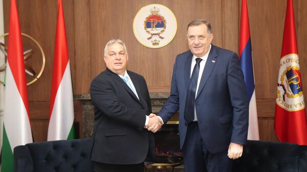 Milorad Dodik i Viktor Orban - Sputnik Srbija