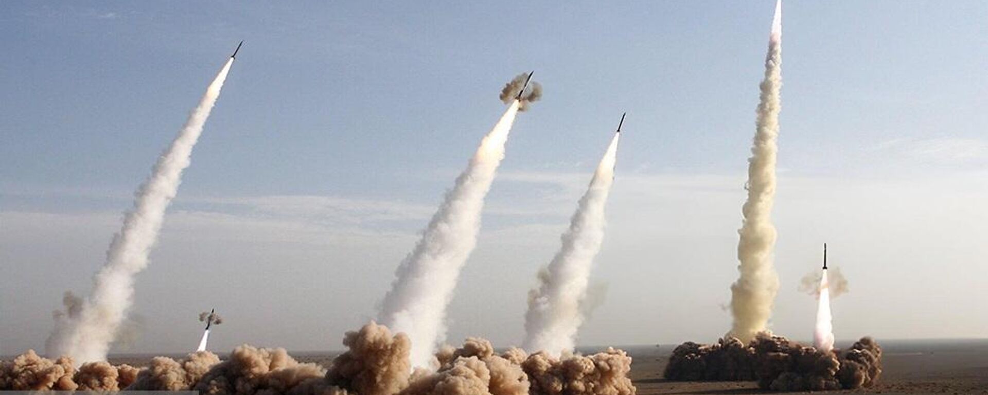 Пуски ракет в Иране - Sputnik Србија, 1920, 07.04.2026