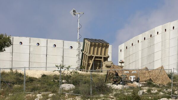 Израелски ПВО систем Гвоздена купола у близини Јерусалима - Sputnik Србија