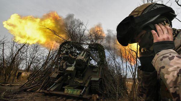 Paljba iz artiljerijskog oruđa gijacint u zoni specijalne vojne operacije - Sputnik Srbija