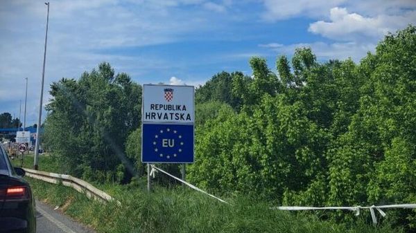 - Sputnik Србија