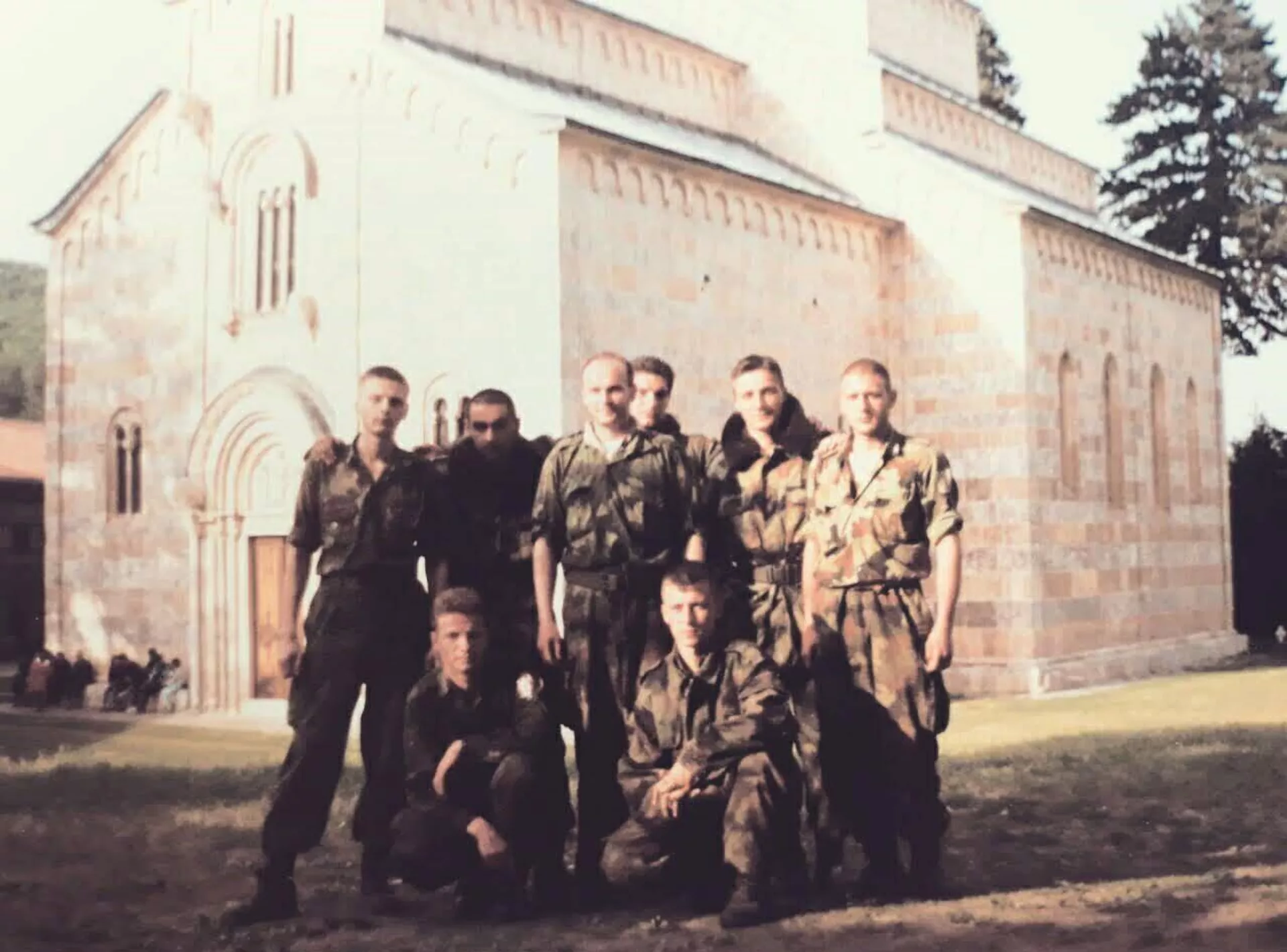 Пре сваког одласка горе, ишли смо у Дечане да се помолимо Пре сваког одласка горе, ишли смо у Дечане да се помолимо - Sputnik Србија, 1920, 30.04.2024