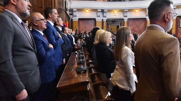 Članovi nove Vlade Srbije polažu zakletvu - Sputnik Srbija