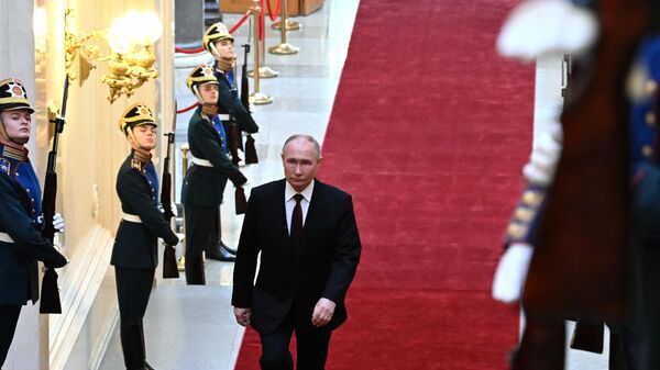 Predsednik Rusije Vladimir Putin tokom inauguracije u Kremlju - Sputnik Srbija