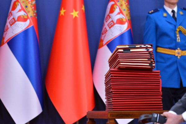 Između Srbije i Kine potpisano je 28 dokumenata o saradnji - Sputnik Srbija