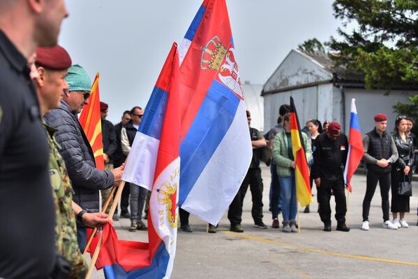 Овогодишња манифестација „Балкански скок пријатељства 2024“ окупила је учеснике из Србије, Северне Македоније, Црне Горе, Босне и Херцеговине, Хрватске, Словеније, Мађарске, Аустрије, Немачке, Белгије, Бугарске и први пут Сједињених Америчких Држава - Sputnik Србија