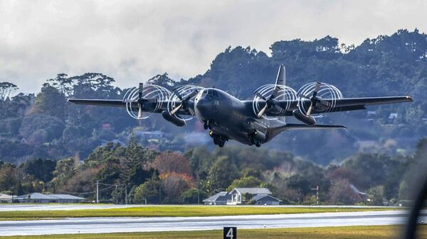 Аустралија и Нови Зеланд шаљу авионе за евакуацију из Нове Каледоније - Sputnik Србија