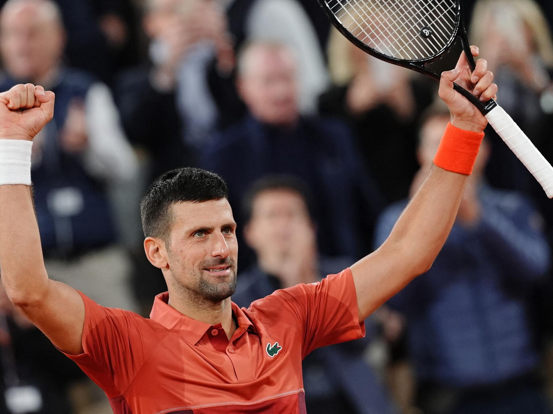 Djokovic, federer fight through at french open the spokesman-review