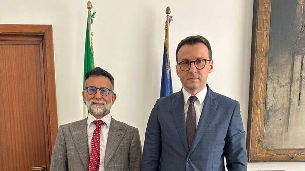 Petar Petković i Nikolo Verolo, generalni direktor Generalne direkcije za Evropu Ministarstva spoljnih poslova Italije  - Sputnik Srbija