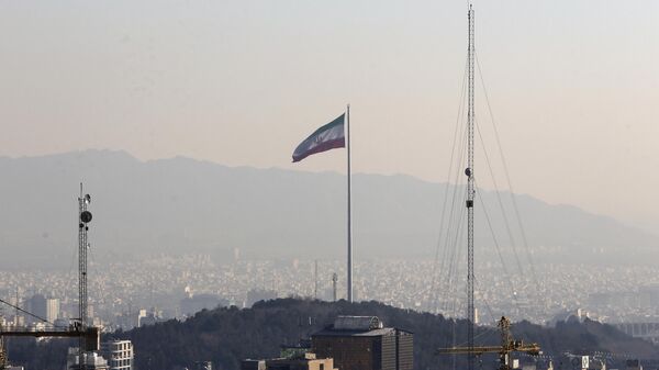 Zastava Irana u Teheranu - Sputnik Srbija