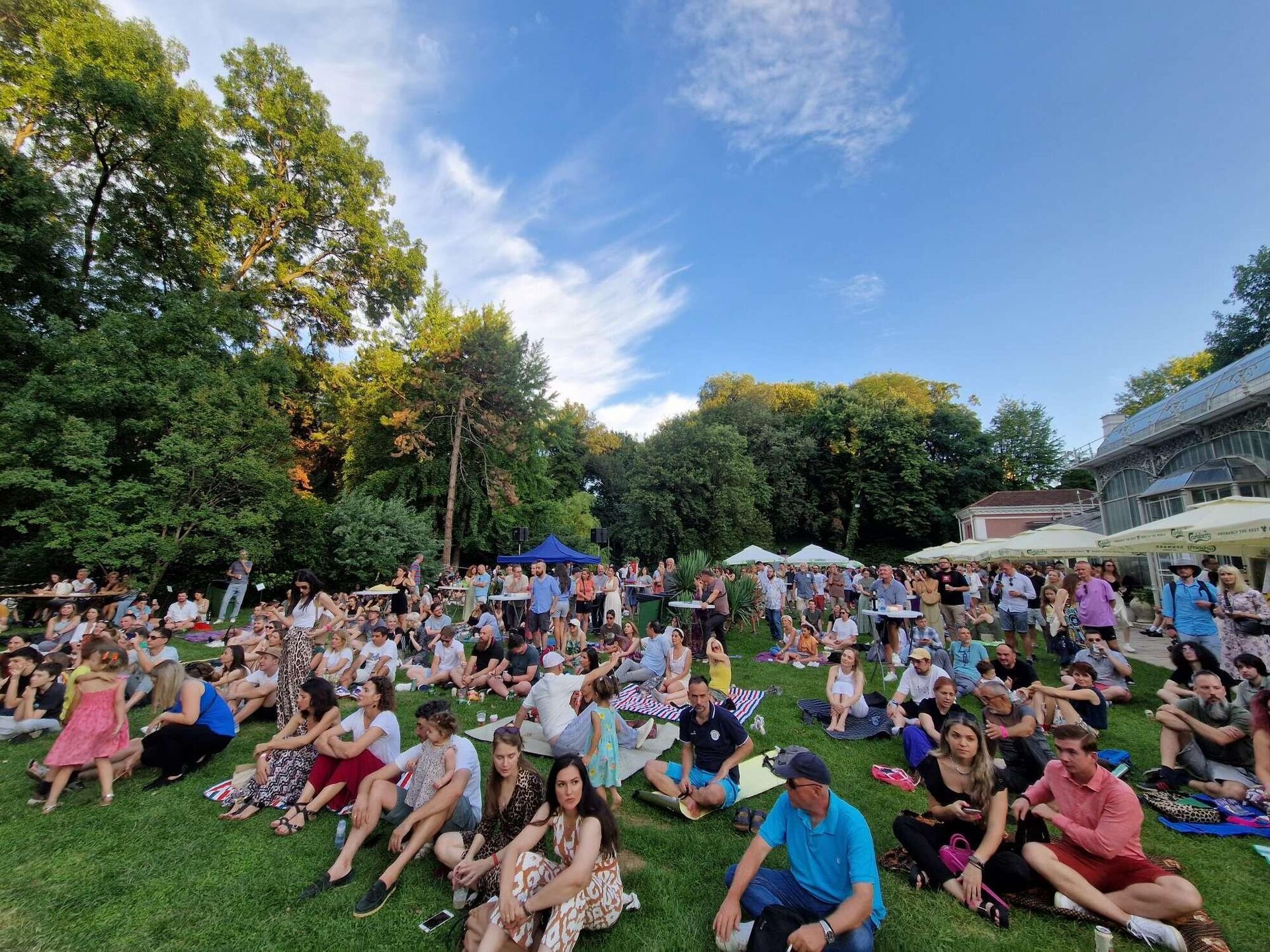 Muzički džez festival „Jazz in the Garden“ održan u Botaničkoj bašti - Sputnik Srbija, 1920, 08.07.2024