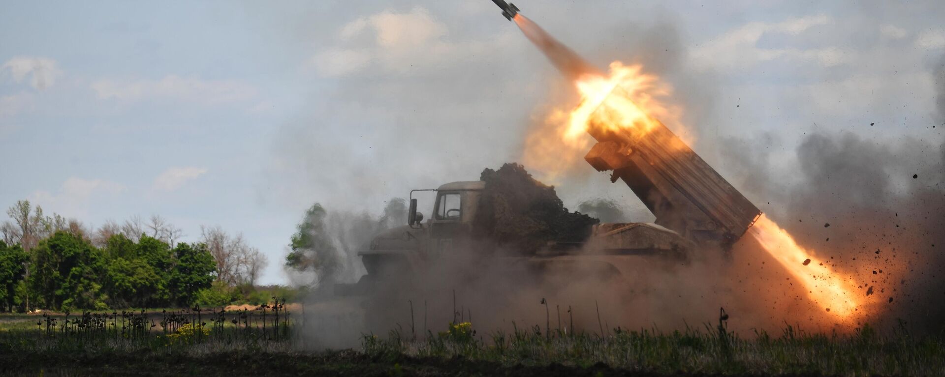 Paljba iz raketnog sistema tornado G u zoni specijalne vojne operacije - Sputnik Srbija, 1920, 10.07.2024