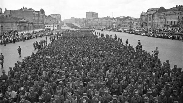 Parada pobeđenih 1944. godine u Moskvi - Sputnik Srbija