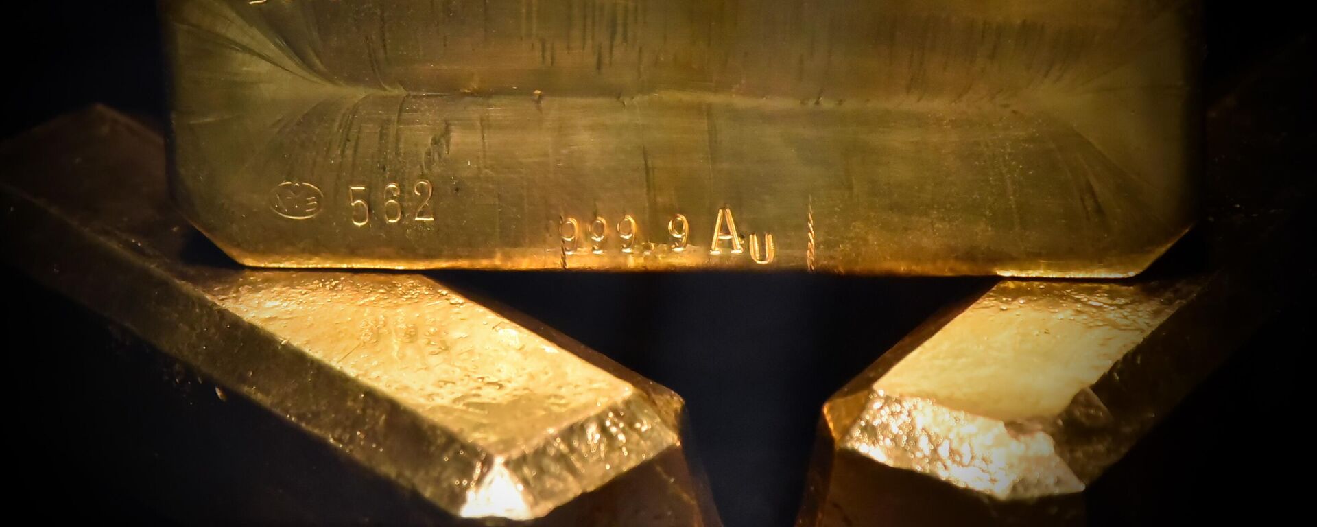 Златне полуге - Sputnik Србија, 1920, 19.03.2025