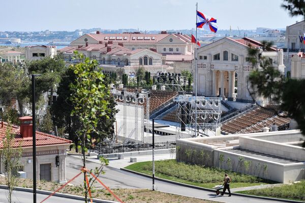 Овој идеји се вратио, јер је, према његовим речима, „овде након крштења кнеза Владимира почело јачање централизоване руске државе“. - Sputnik Србија