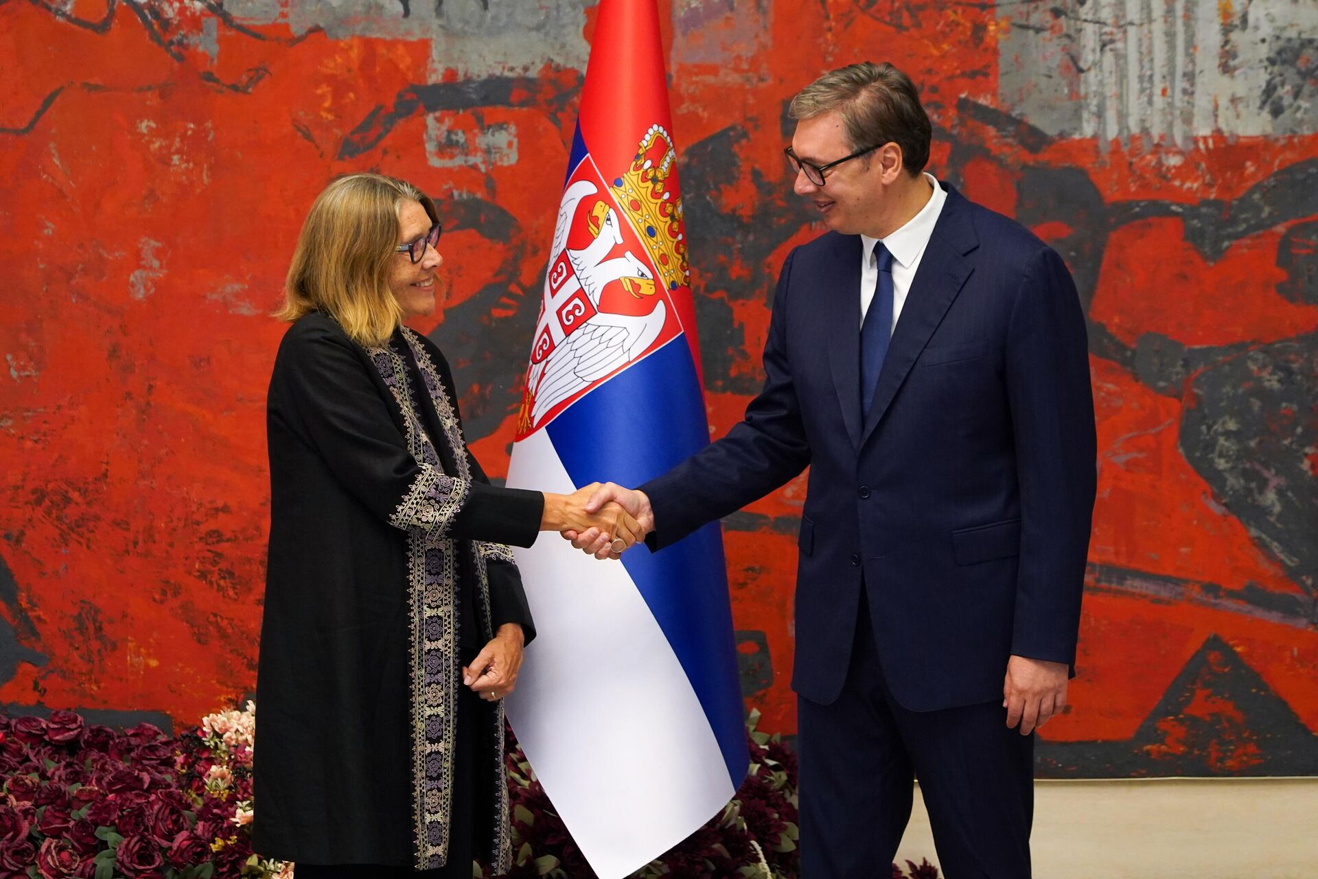 Predsednik Srbije Aleksandar Vučić sa novoimenovanom ambasadorkom Kraljevine Danske Pernile Deler Kardel - Sputnik Srbija, 1920, 03.09.2024