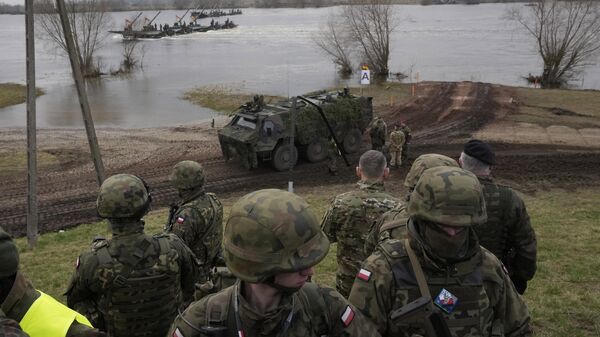 Armii raznыh stran na voennыh učeniяh NATO Steadfast Defender-24 v Polьše - Sputnik Srbija