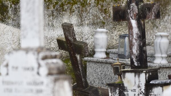 Православно гробље - Sputnik Србија
