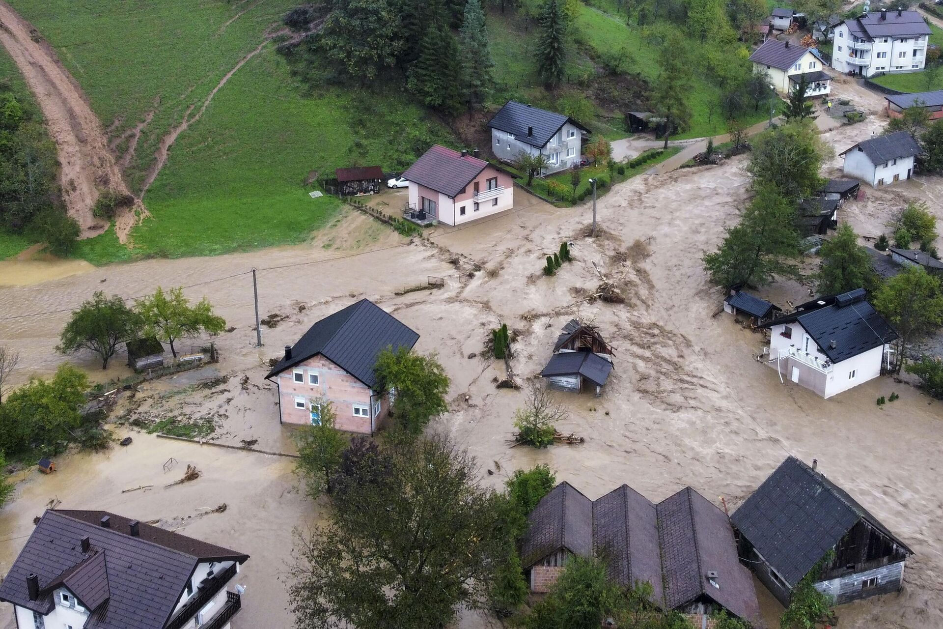 Poplave u BiH - Sputnik Srbija, 1920, 04.10.2024