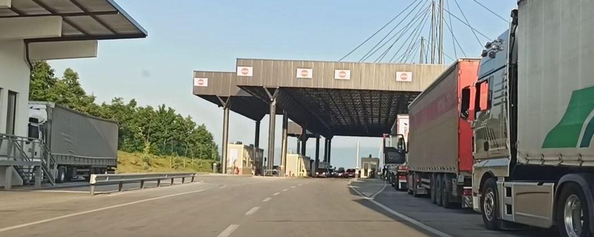 Административни прелаз Мердаре - Sputnik Србија, 1920, 14.06.2025