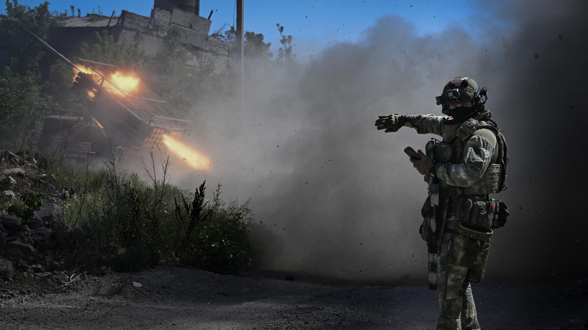 Paljba iz raketnog sistema grad u zoni specijalne vojne operacije - Sputnik Srbija, 1920, 07.11.2024