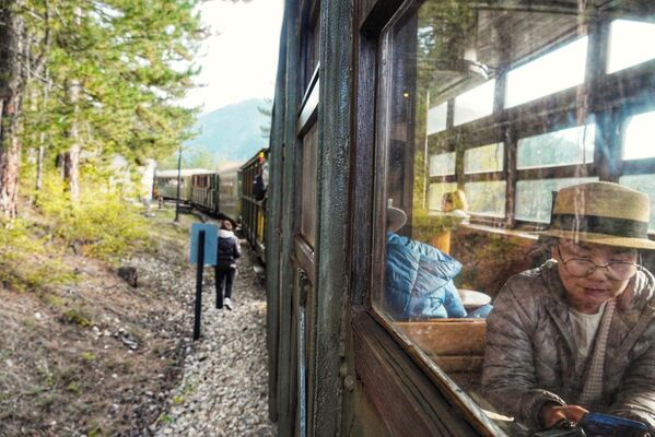 Na ukupnoj dužini pruge, na relaciji Mokra Gora – Šargan Vitasi, od 15,5 km prelazi se visinska razlika od 300 m. - Sputnik Srbija