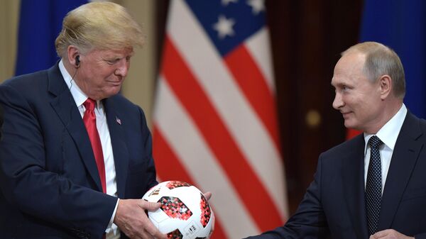 Председници САД и Русије Доналд Трамп и Владимир Путин - Sputnik Србија