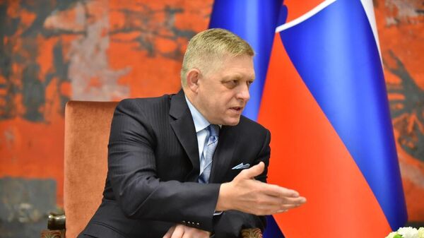 Роберт Фицо - Sputnik Србија
