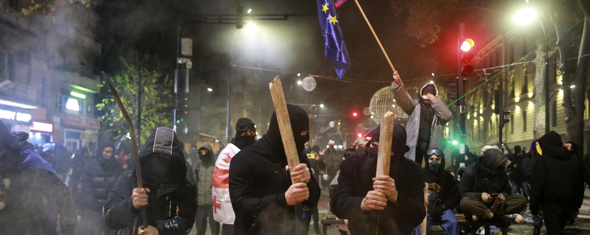 Demonstranti na protestu opozicije u Tbilisiju - Sputnik Srbija, 1920, 03.12.2024