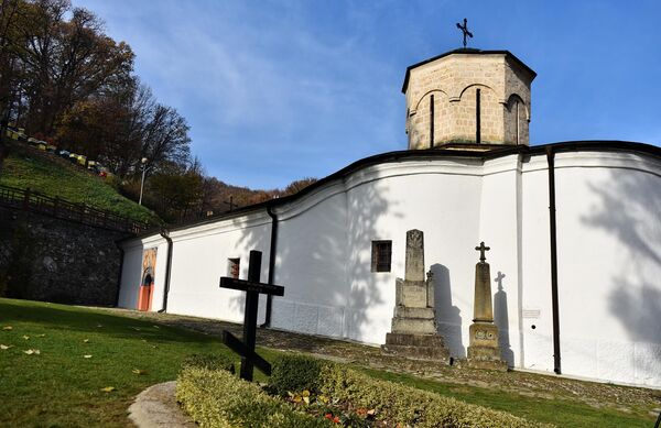 Manastir Sveti Roman je jedan od najstarijih u Srbiji, a prvi sačuvani zapisani pomen manastira nalazimo u Hrisovulji vizantijskog cara Vasilija II iz 1019. godine. Manastir se u ovoj Hrisovulji naziva Sventeromon. - Sputnik Srbija