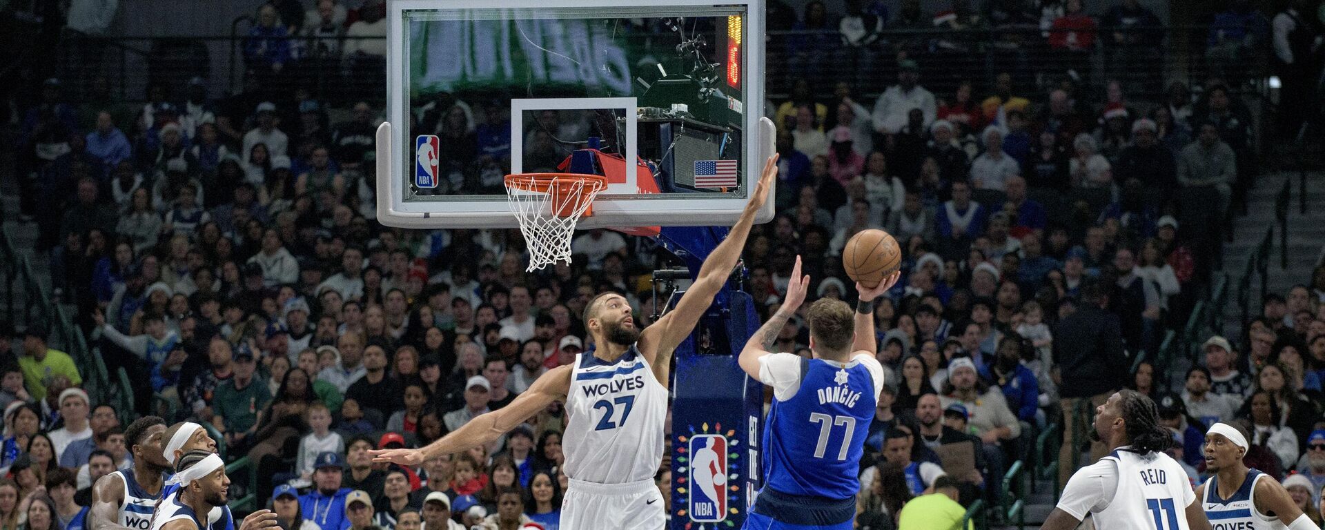 Luka Dončić - Sputnik Srbija, 1920, 26.12.2024